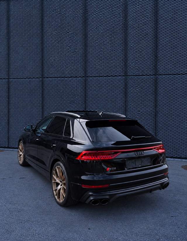 Audi SQ8