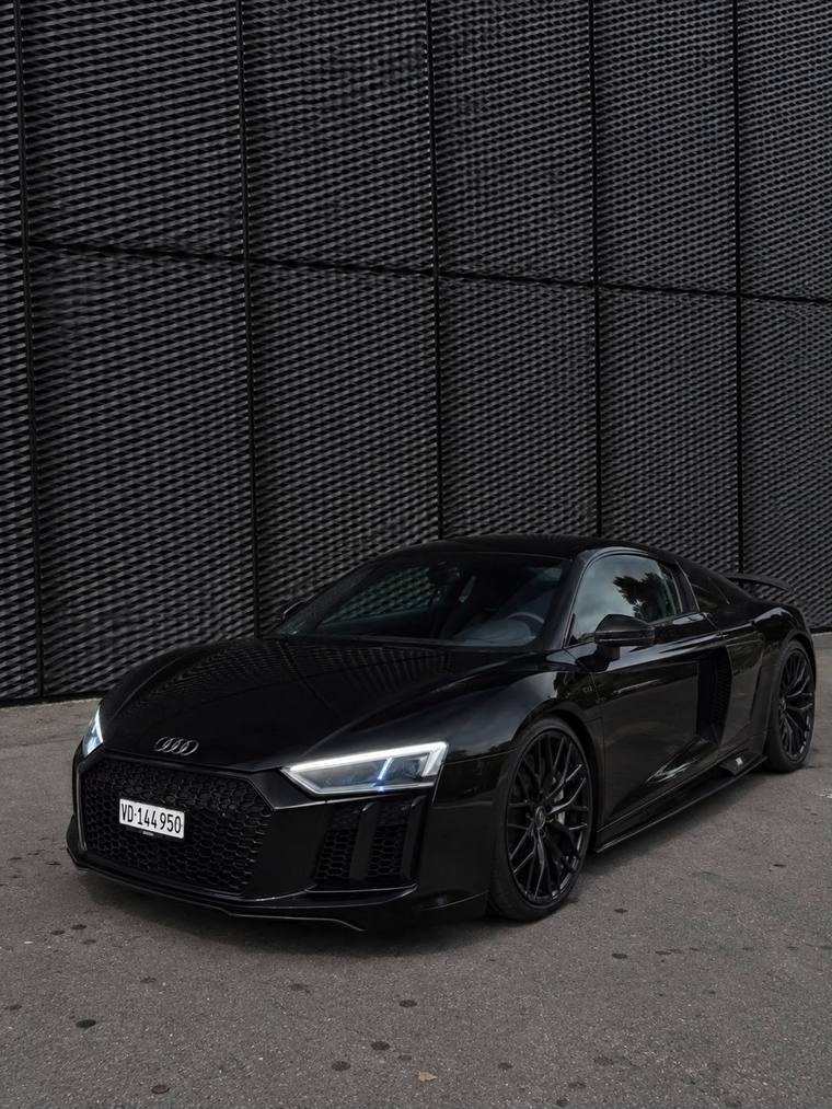Audi R8